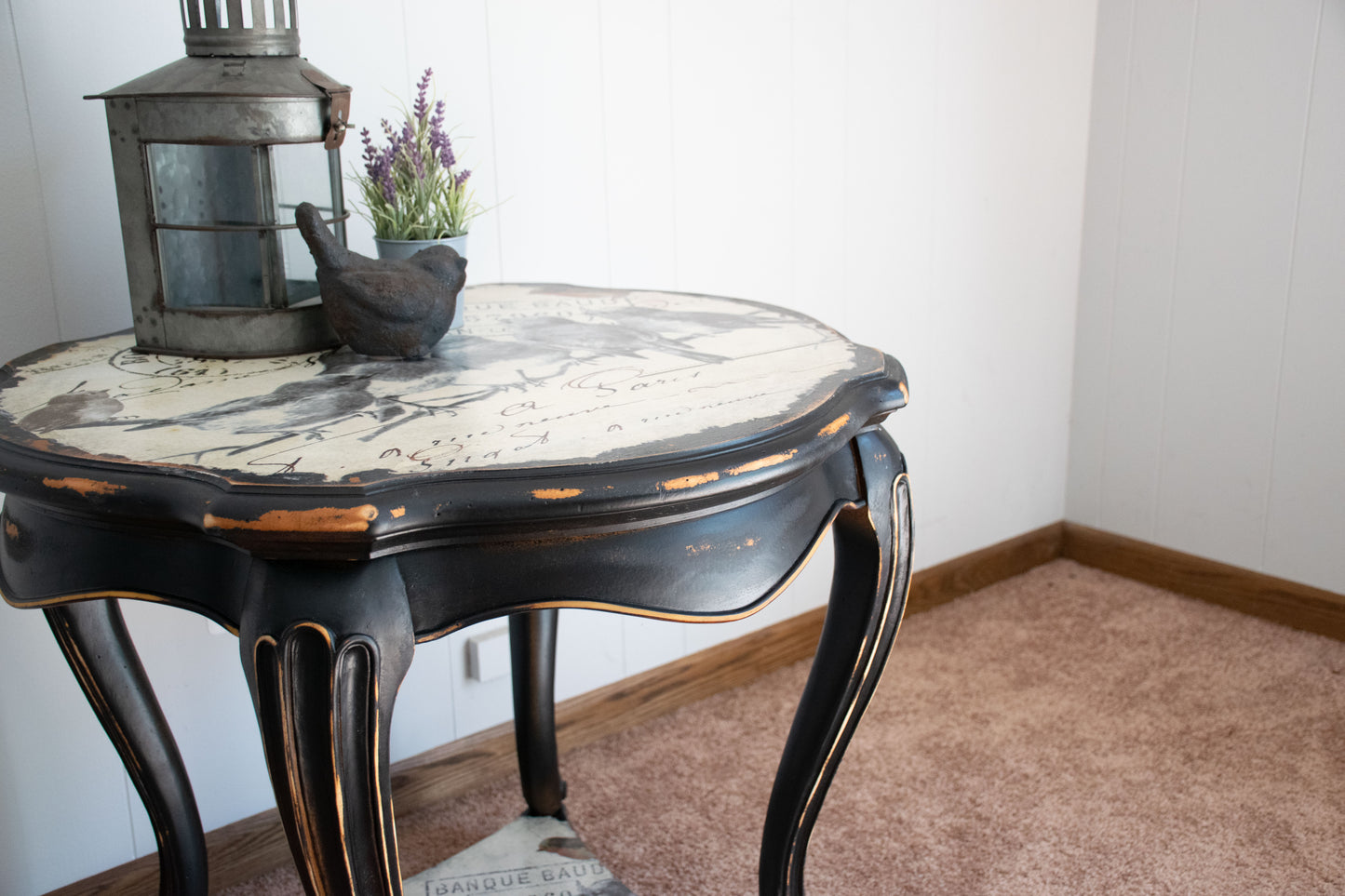 Eye on the Sparrow Table