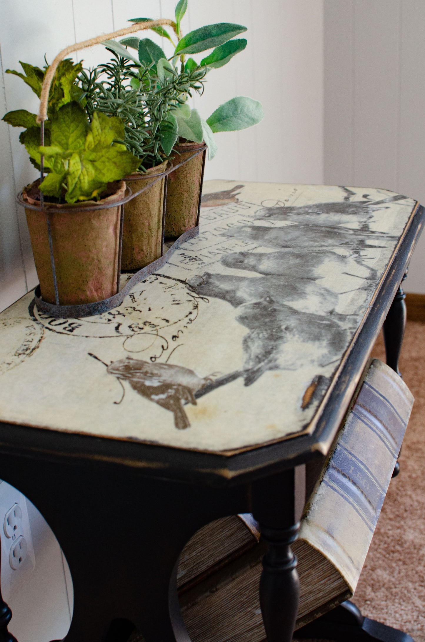 Eye on the Sparrow Side Table