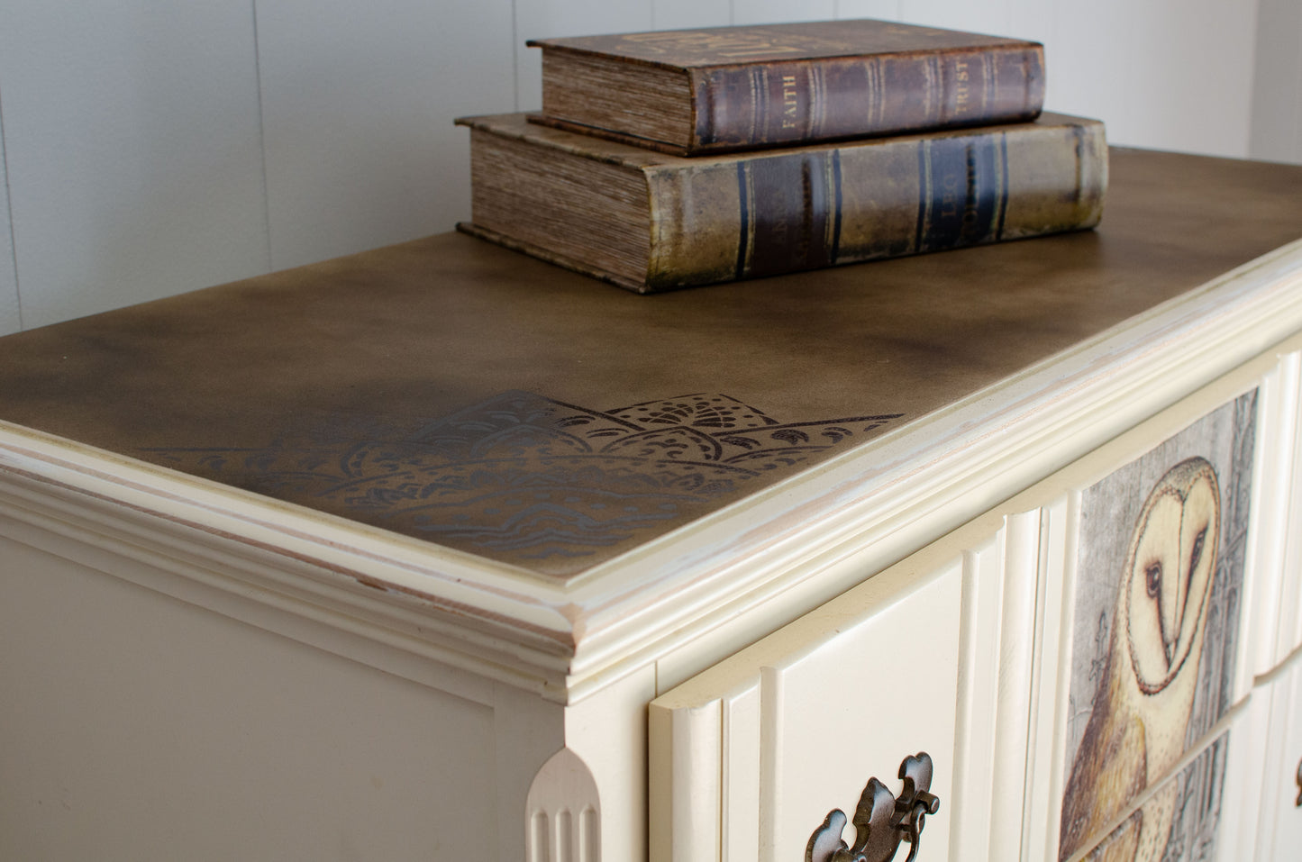 Solid Owl Dresser