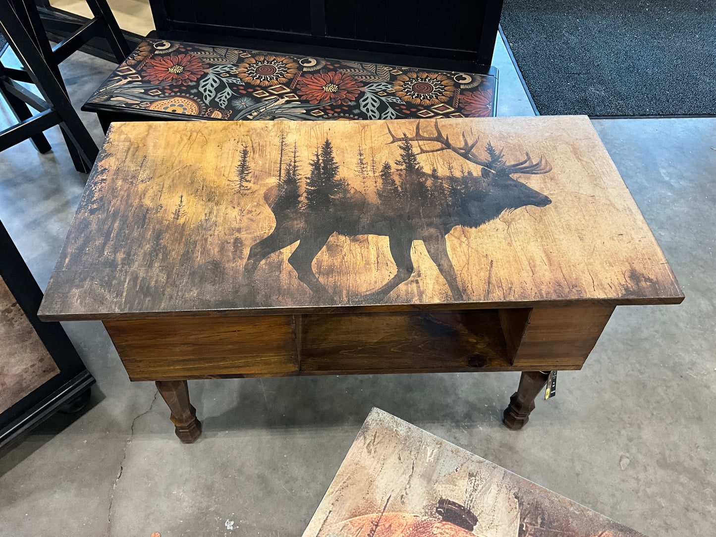 Elk Table