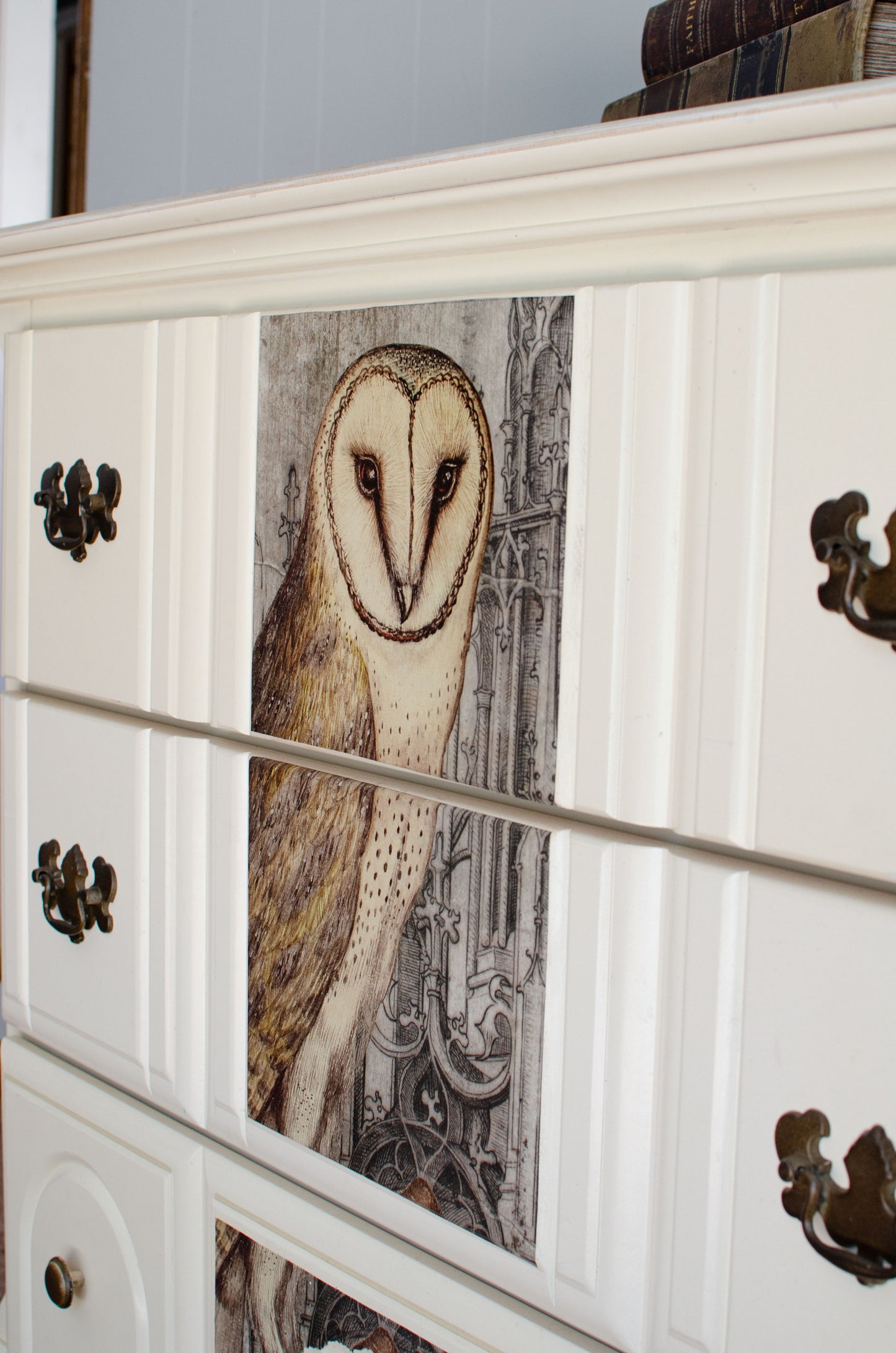 Solid Owl Dresser