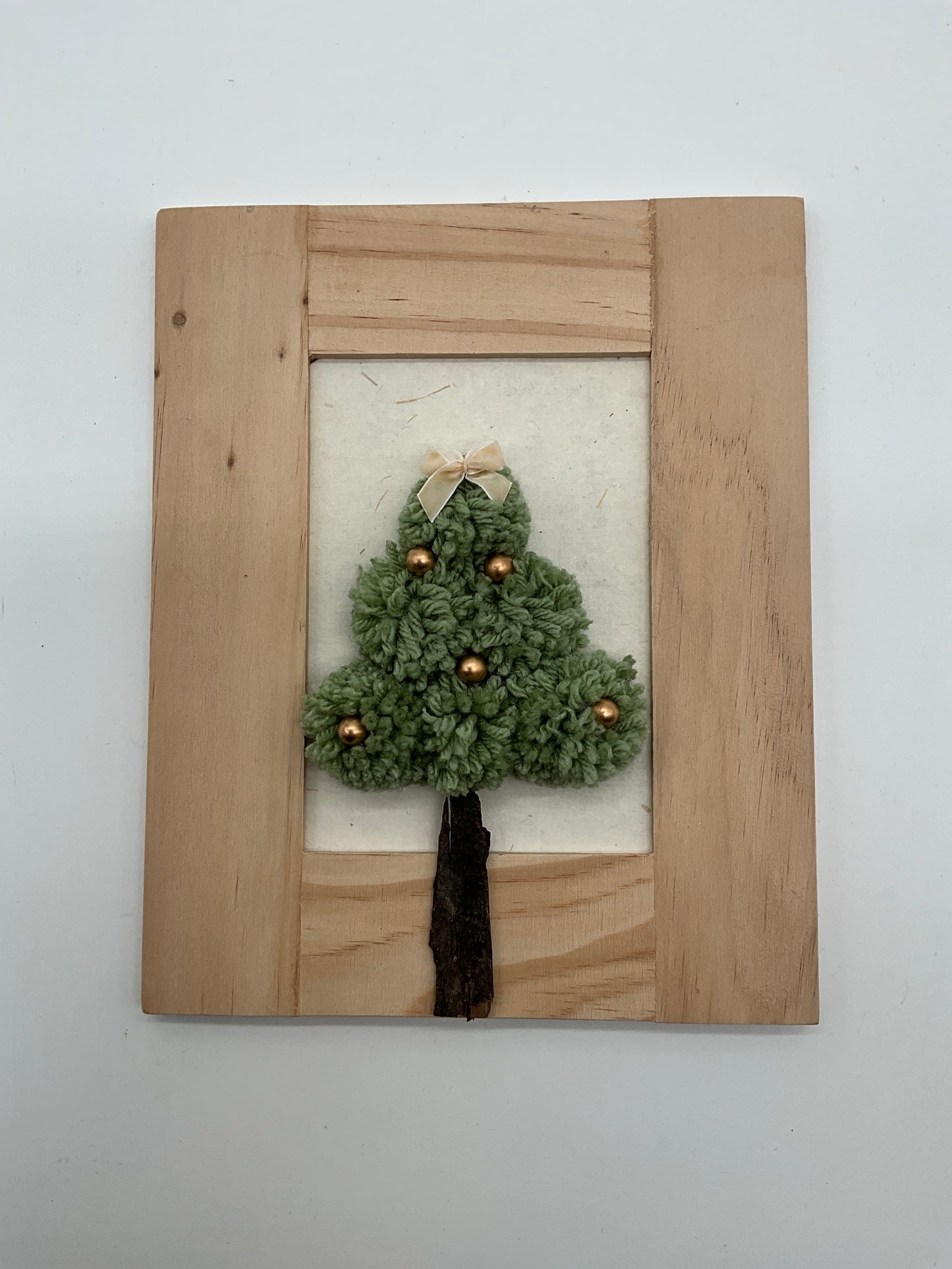 Wooden Puff Poms