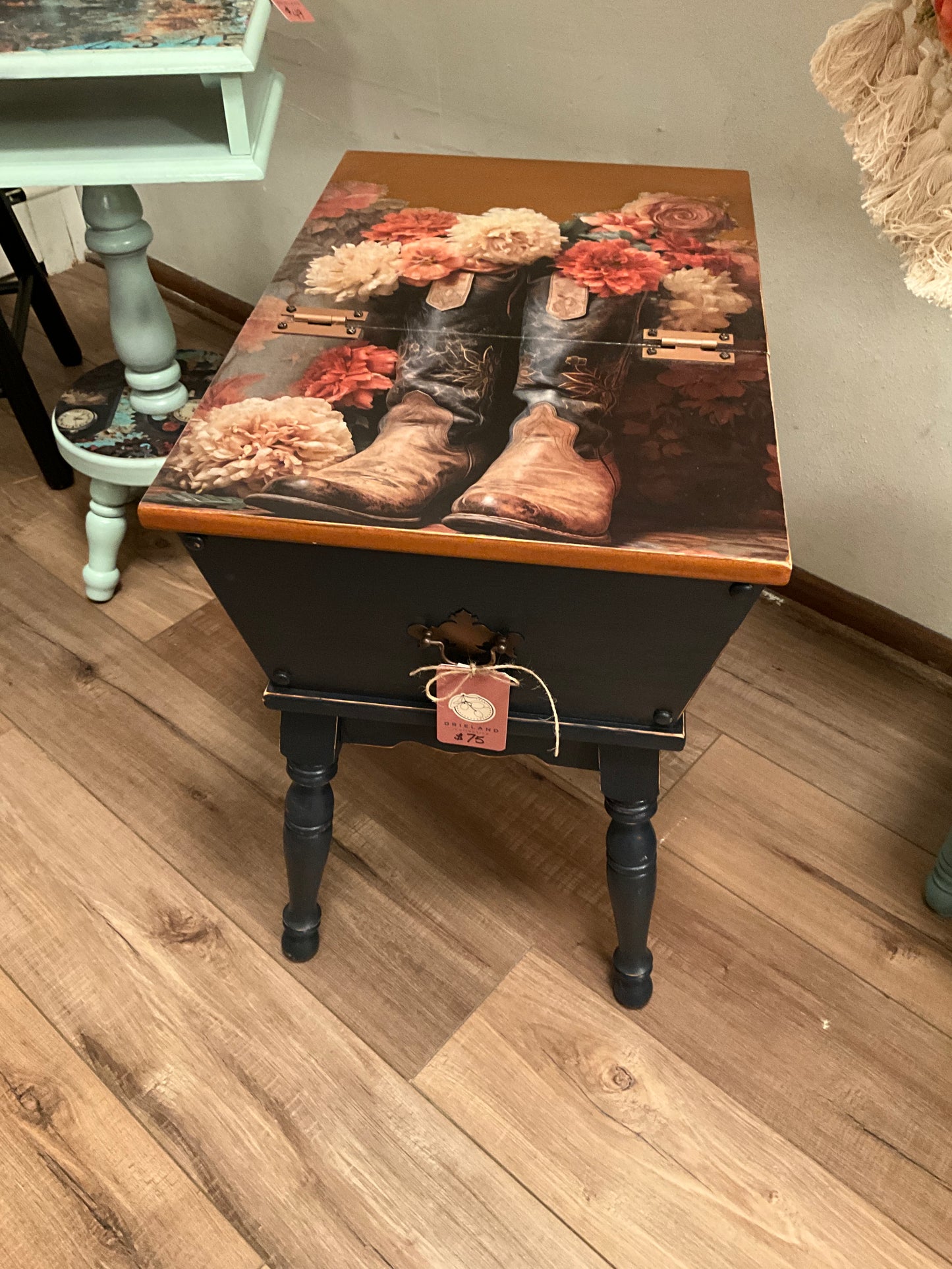 Boot side table
