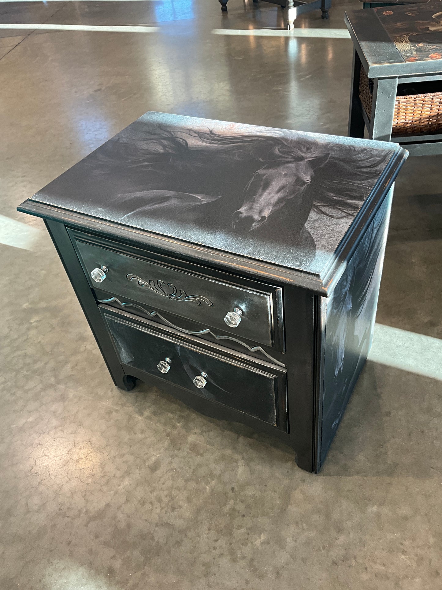 Horse cabinet