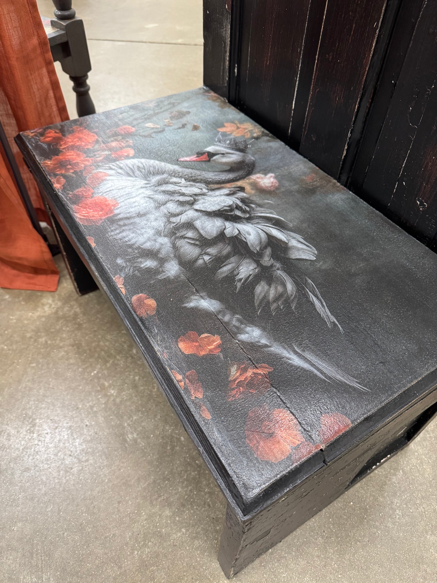 Swan Bench